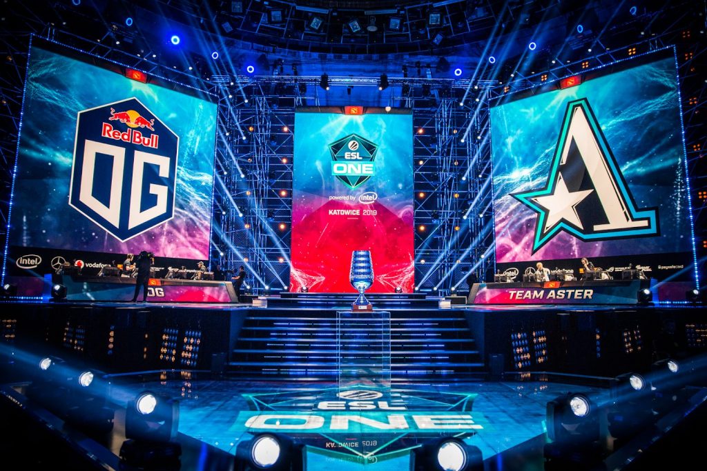 One of the World’s Largest Esports Stages Takes Place in Katowice — TPi