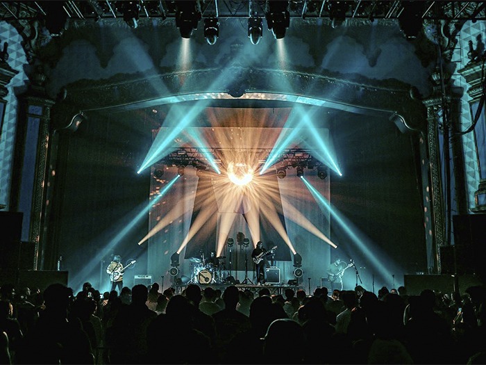 David Summers and Squeek Lights Captures CHON with CHAUVET Professional ...